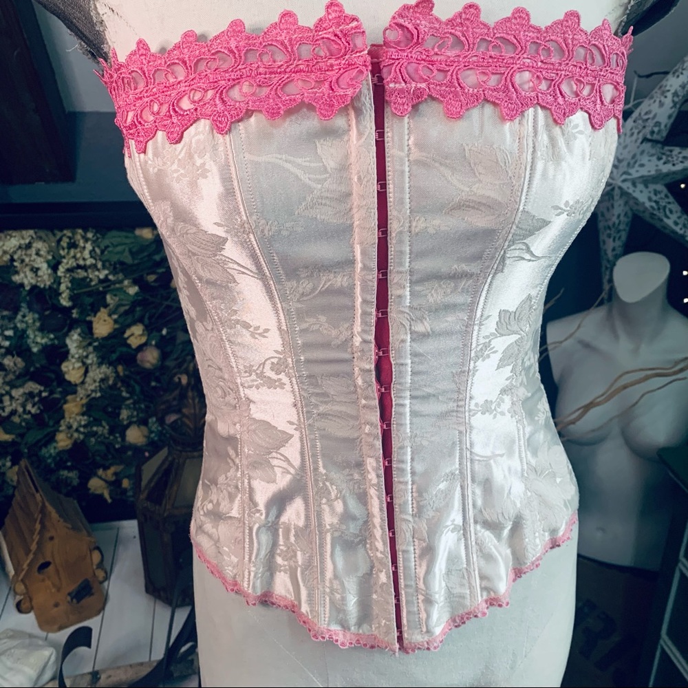 Pink Corset - Picture 2 of 12